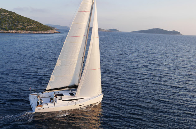 Elan 360 S